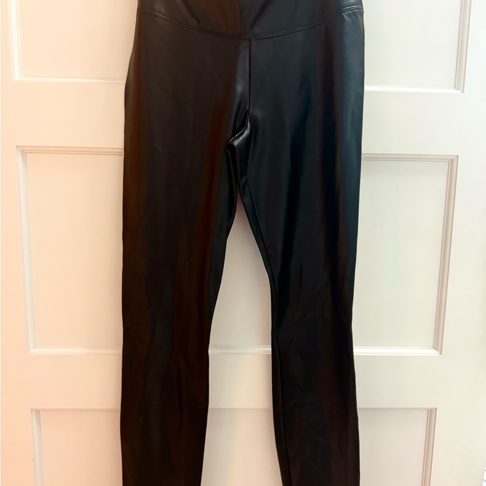White House Black Market Black Runway Leggings